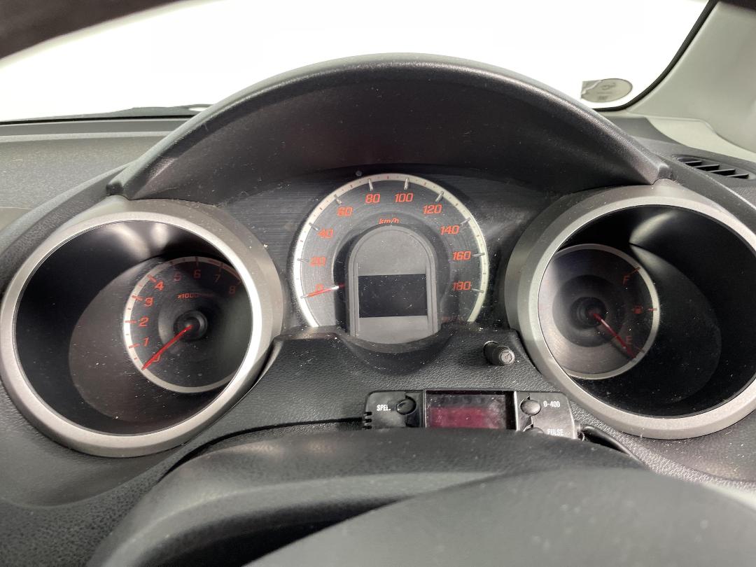 Photo '19' of Honda FIT