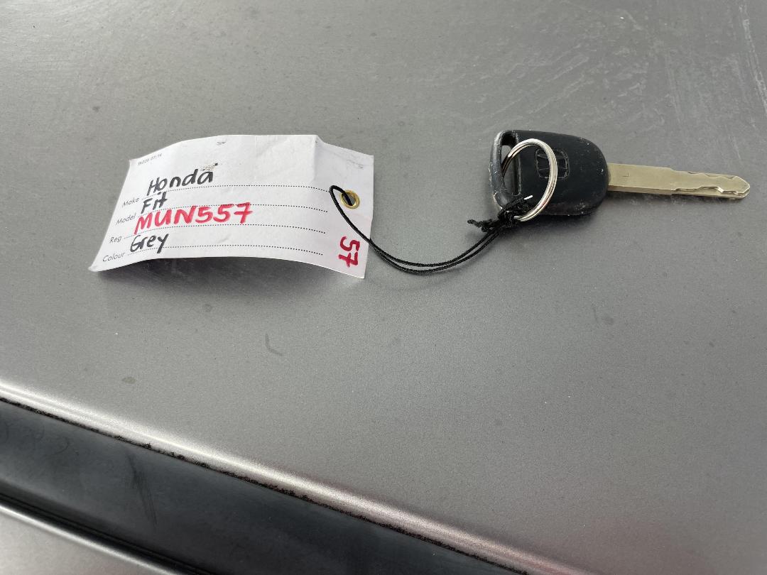 Photo '20' of Honda FIT