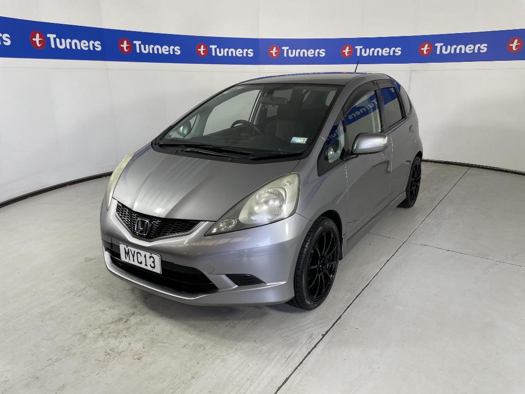 Photo '4' of Honda FIT