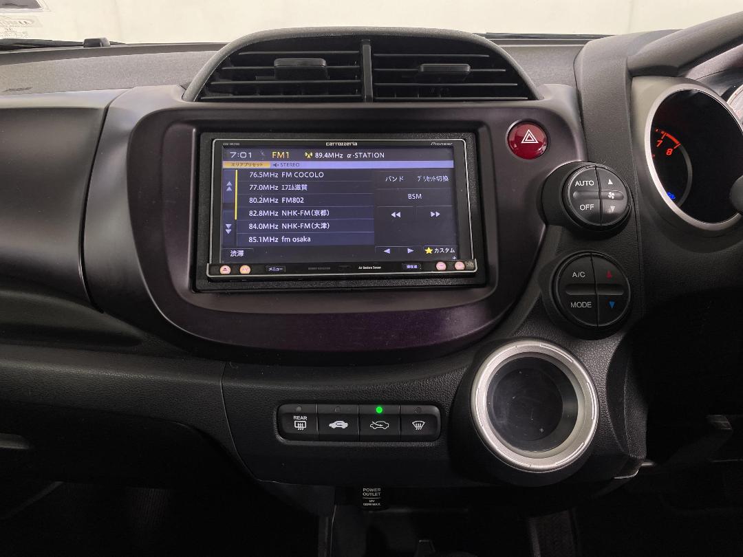 Photo '18' of Honda FIT