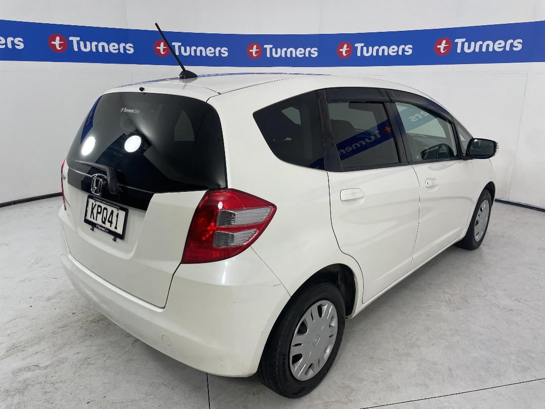 Photo '7' of Honda FIT Photo '7' of Honda FIT