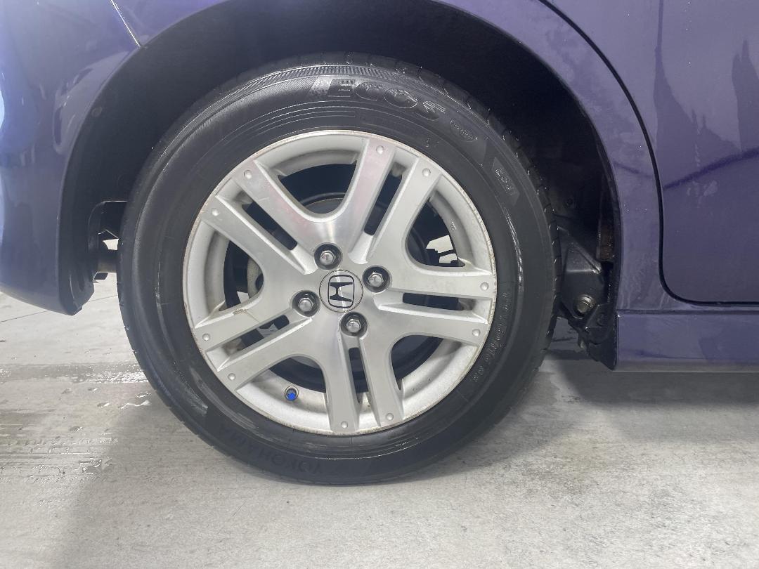 Photo '12' of Honda FIT