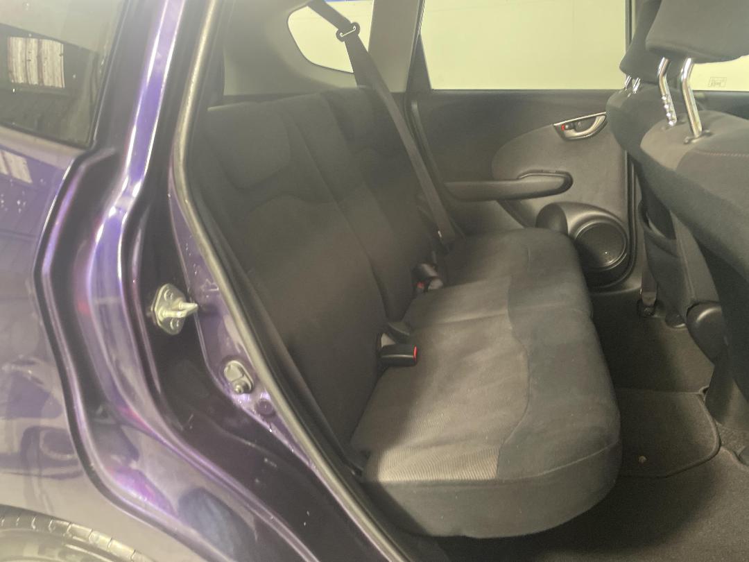 Photo '20' of Honda FIT