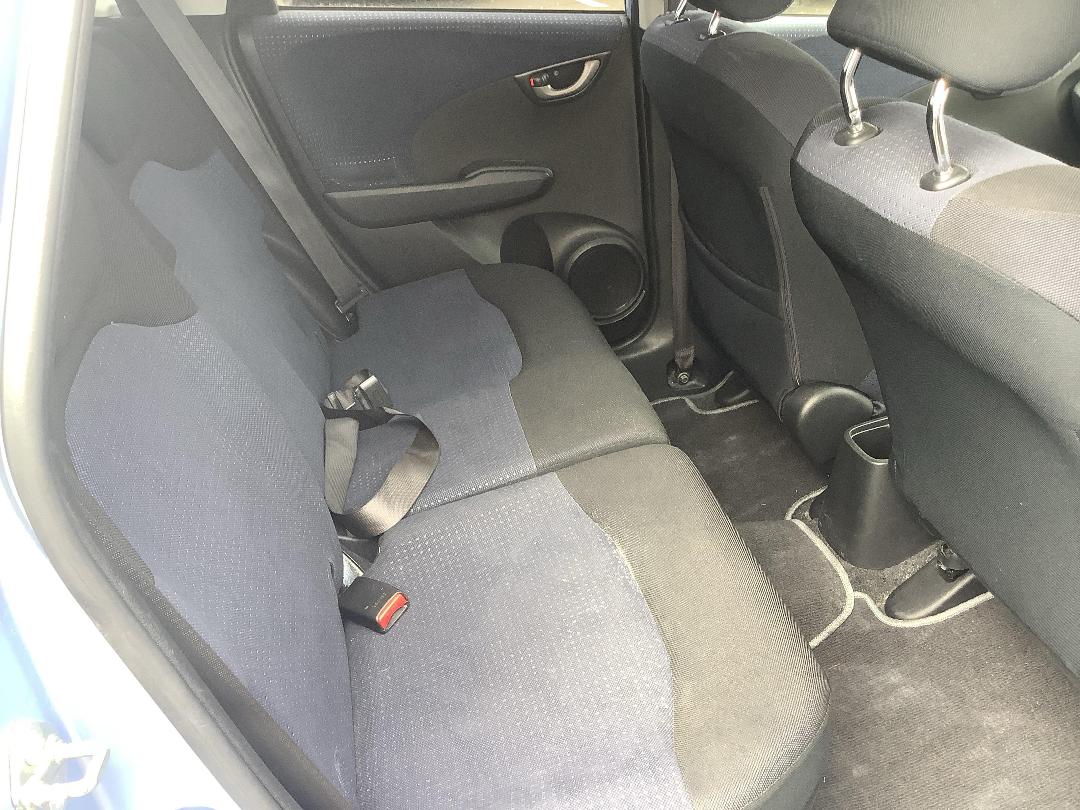 Photo '7' of Honda FIT