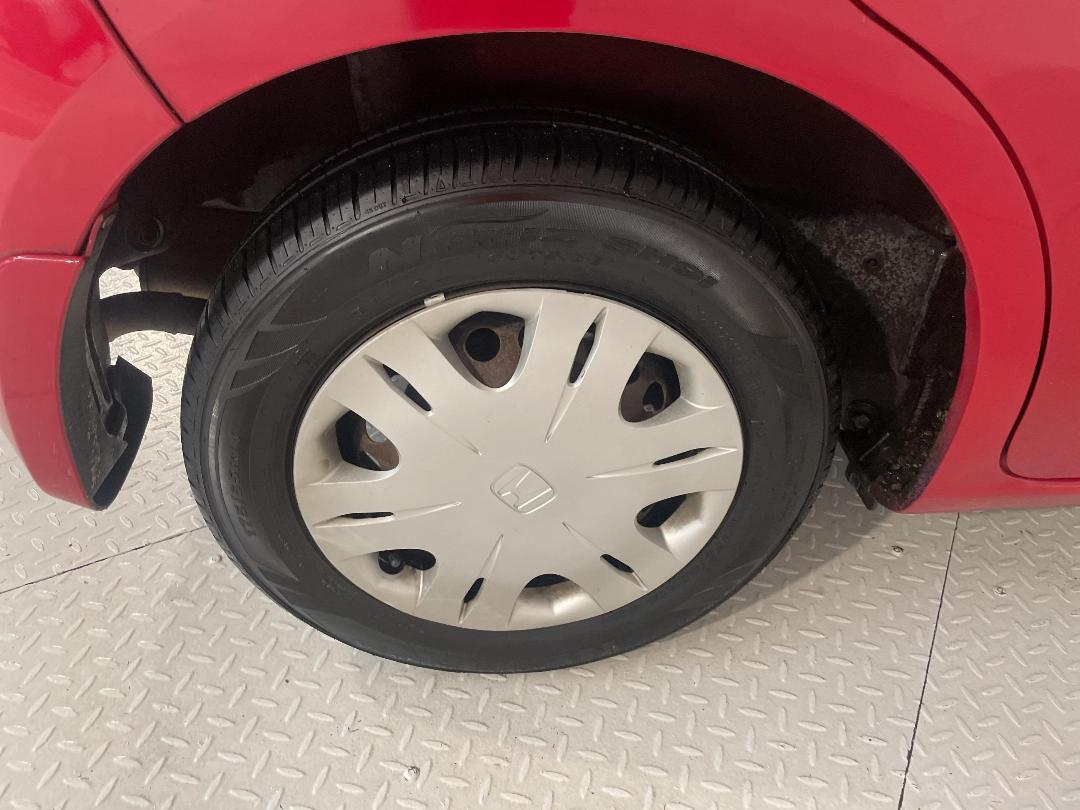 Photo '12' of Honda FIT