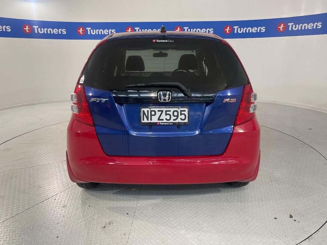 Photo '6' of Honda FIT