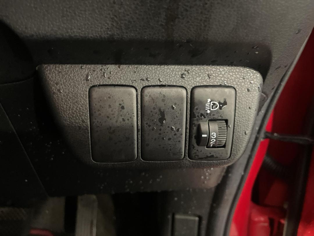 Photo '24' of Honda FIT