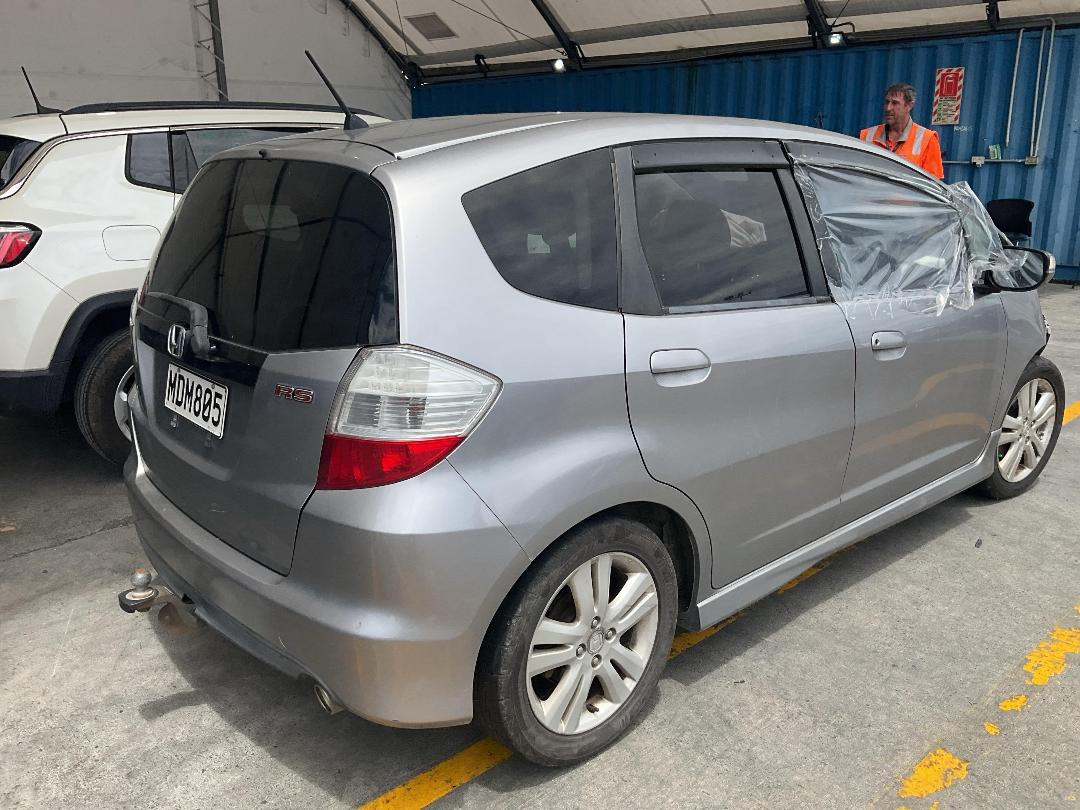 Photo '6' of Honda FIT Photo '6' of Honda FIT