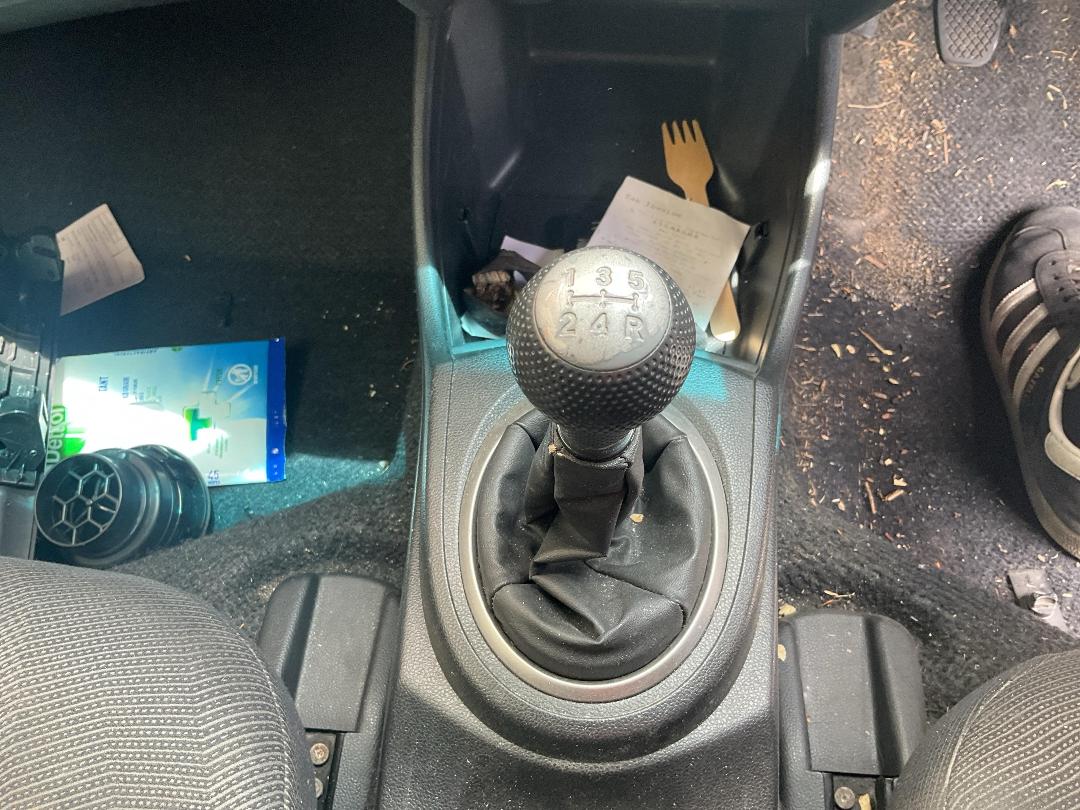 Photo '12' of Honda FIT Photo '12' of Honda FIT