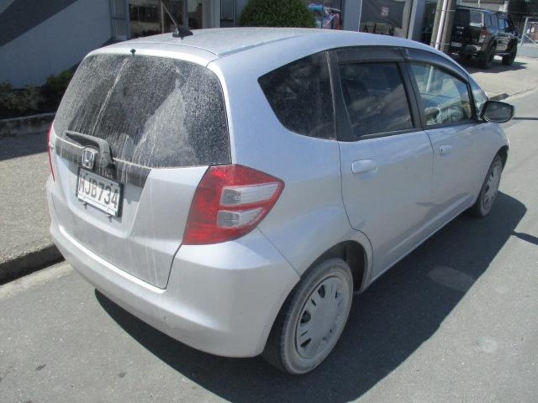 Photo '8' of Honda FIT Photo '8' of Honda FIT