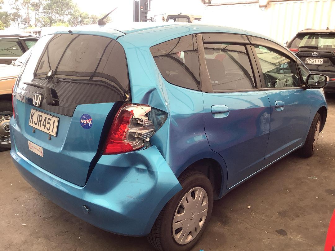 Photo '3' of Honda FIT