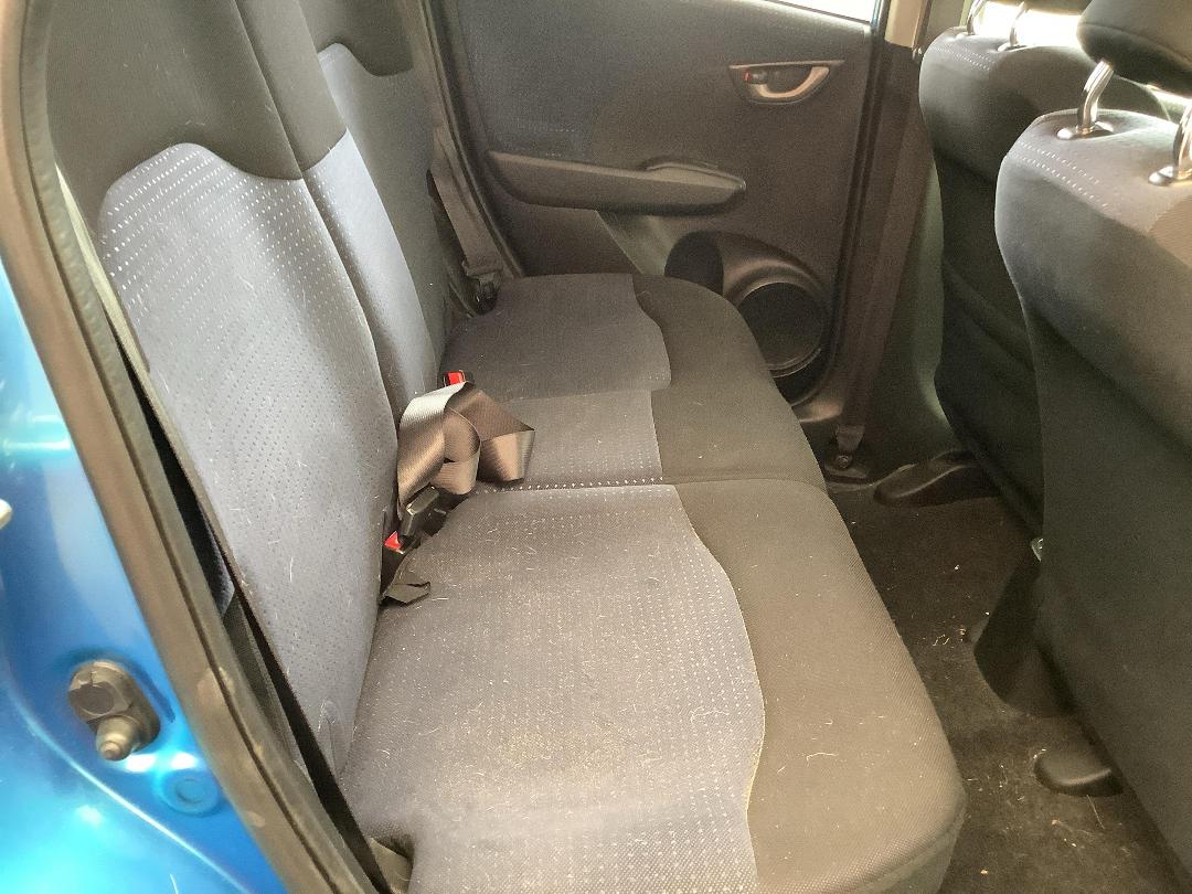 Photo '7' of Honda FIT