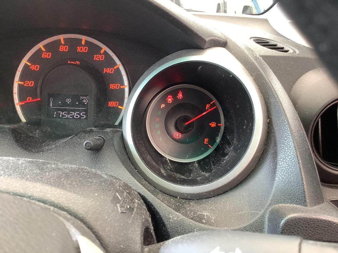 Photo '14' of Honda FIT