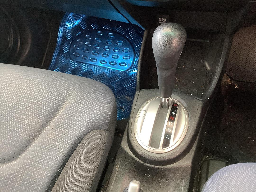 Photo '15' of Honda FIT