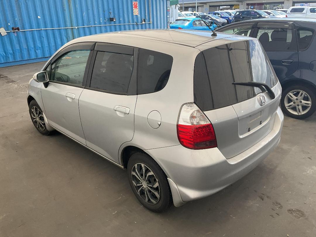 Photo '11' of Honda FIT Photo '11' of Honda FIT