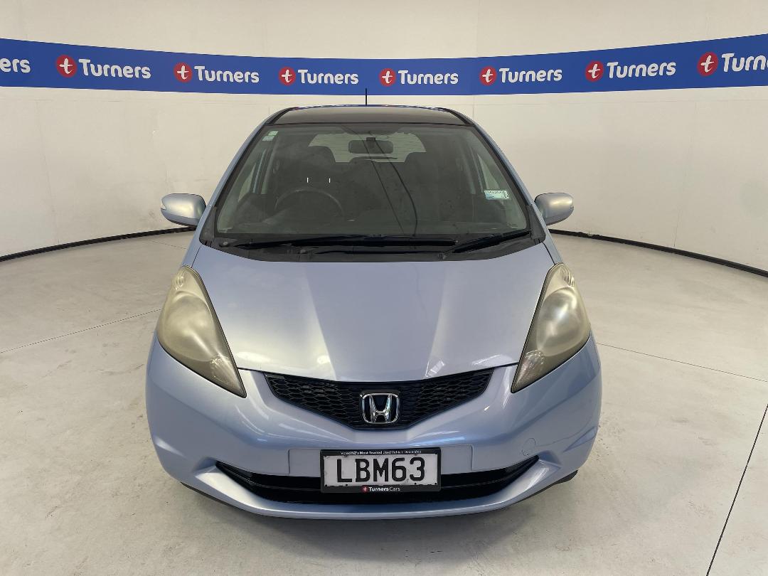 Photo '2' of Honda FIT Photo '2' of Honda FIT