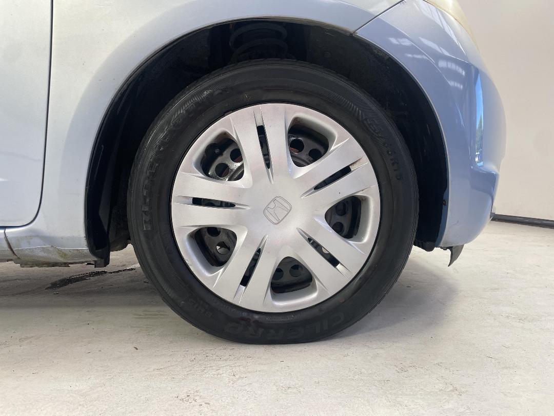 Photo '9' of Honda FIT Photo '9' of Honda FIT