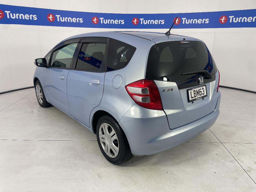 Photo '5' of Honda FIT Photo '5' of Honda FIT