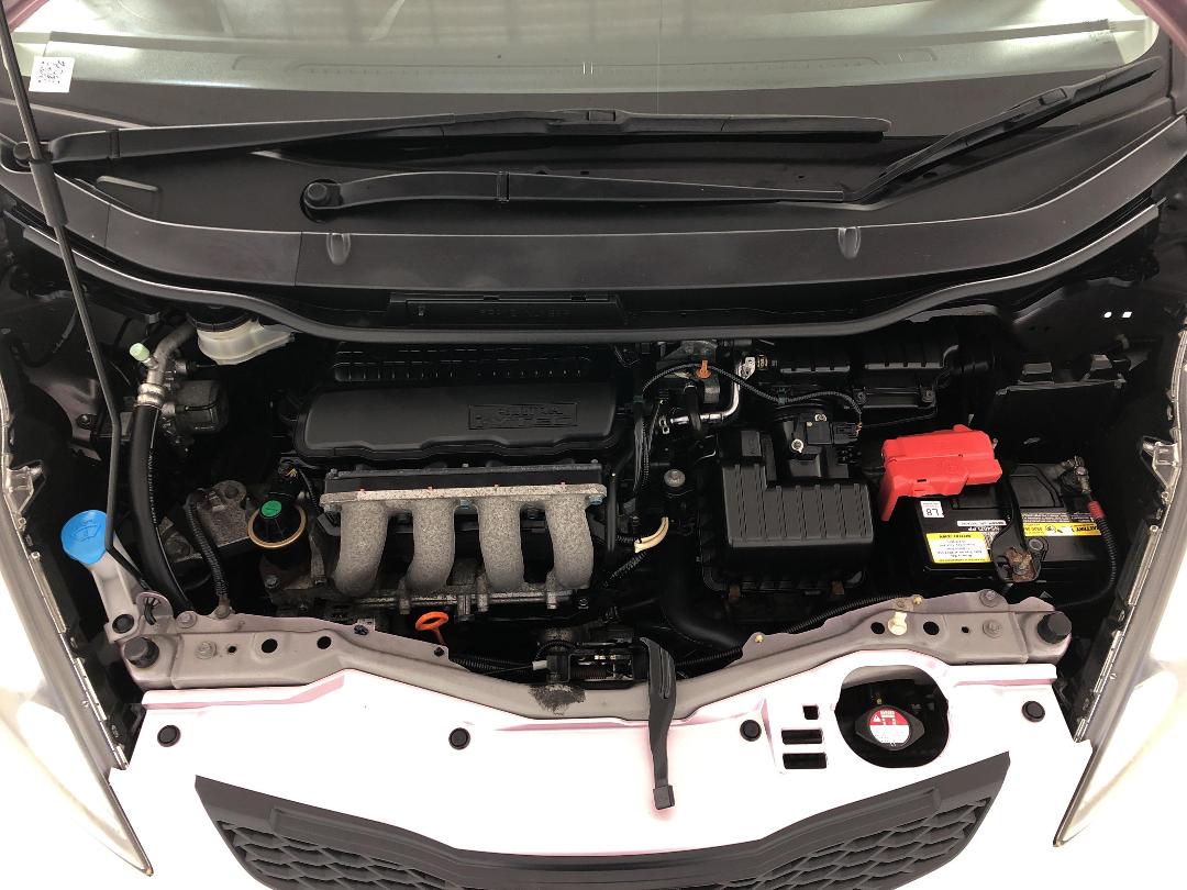 Photo '13' of Honda FIT Photo '13' of Honda FIT