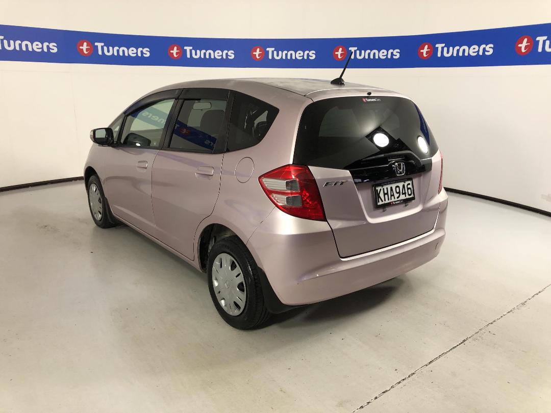 Photo '5' of Honda FIT Photo '5' of Honda FIT