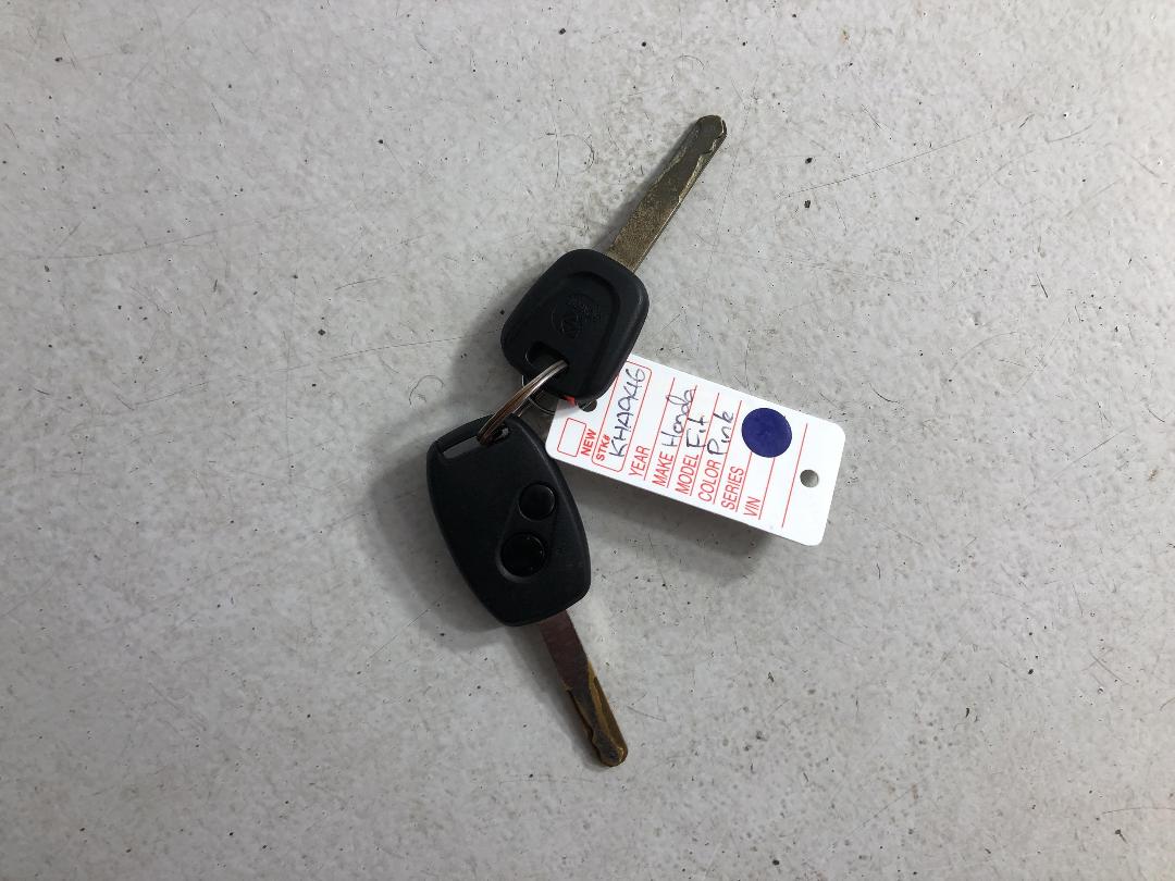 Photo '22' of Honda FIT Photo '22' of Honda FIT