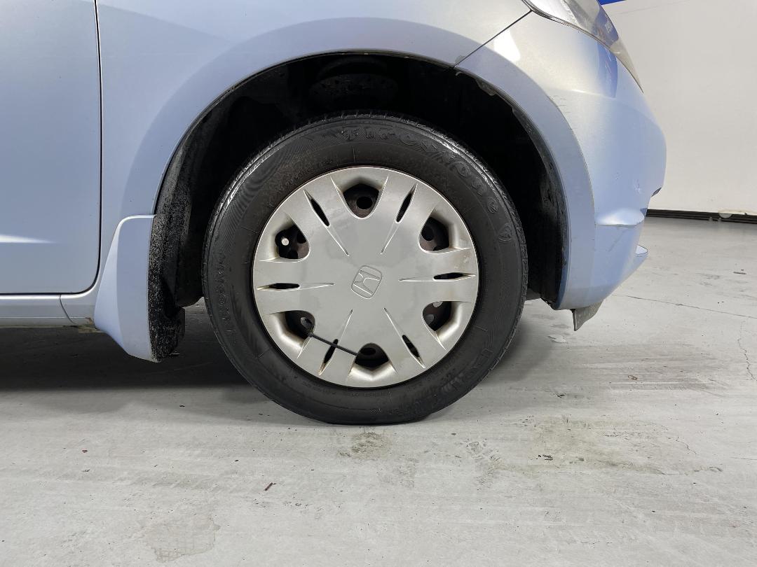 Photo '9' of Honda FIT