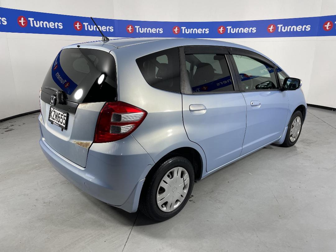 Photo '7' of Honda FIT