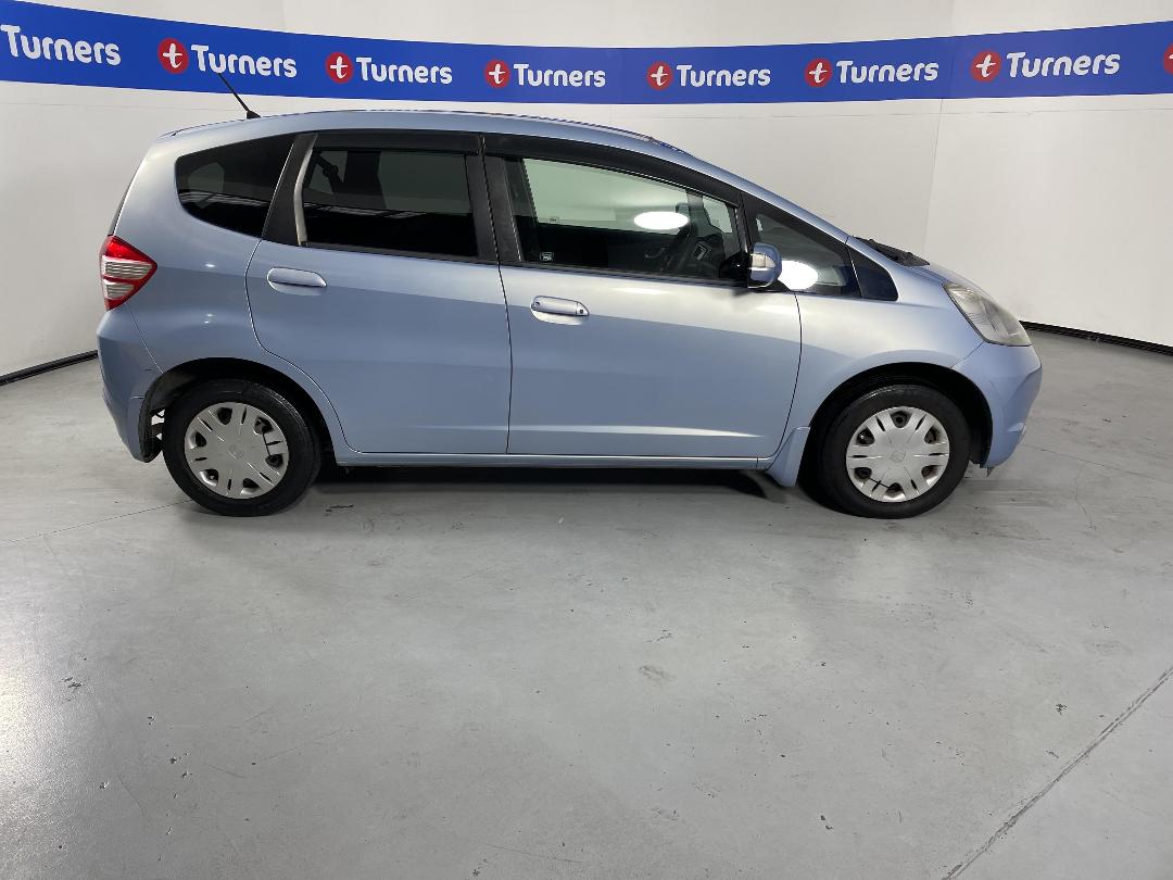 Photo '23' of Honda FIT