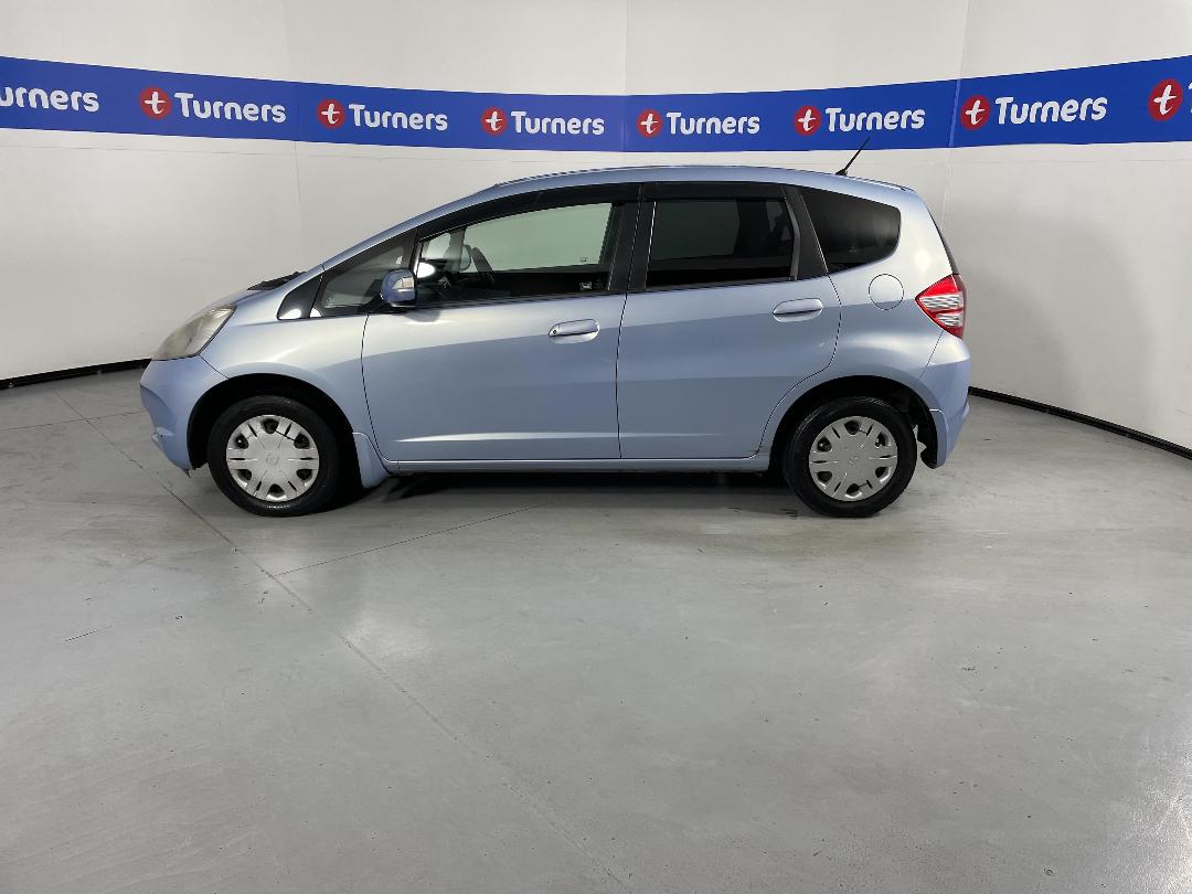 Photo '24' of Honda FIT