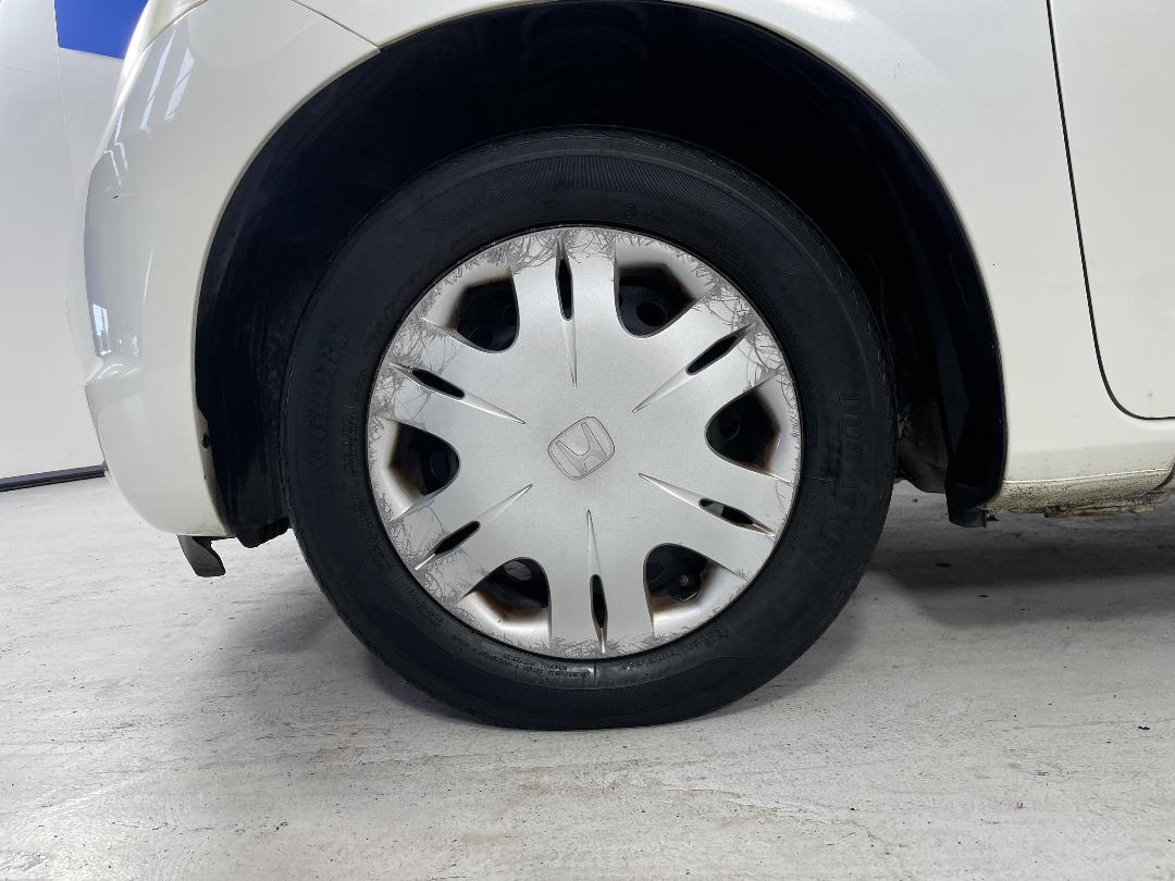 Photo '10' of Honda FIT Photo '10' of Honda FIT