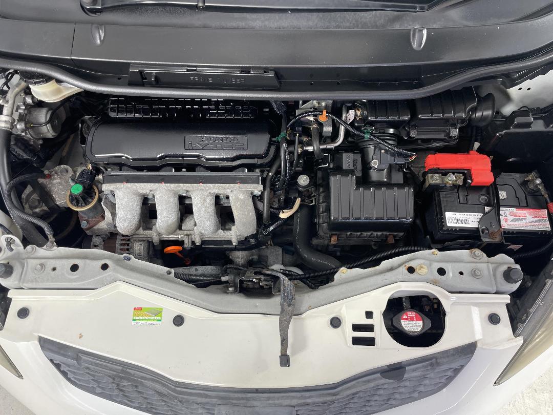 Photo '13' of Honda FIT Photo '13' of Honda FIT