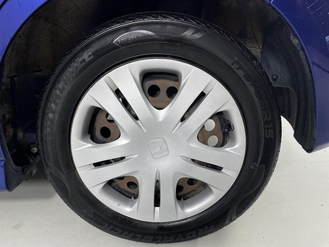 Photo '11' of Honda FIT Photo '11' of Honda FIT