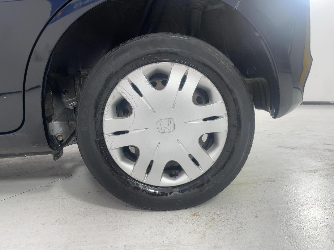 Photo '11' of Honda FIT