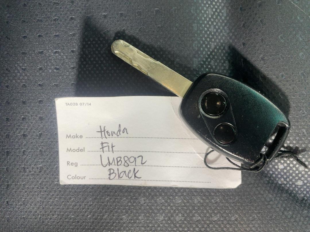 Photo '22' of Honda FIT