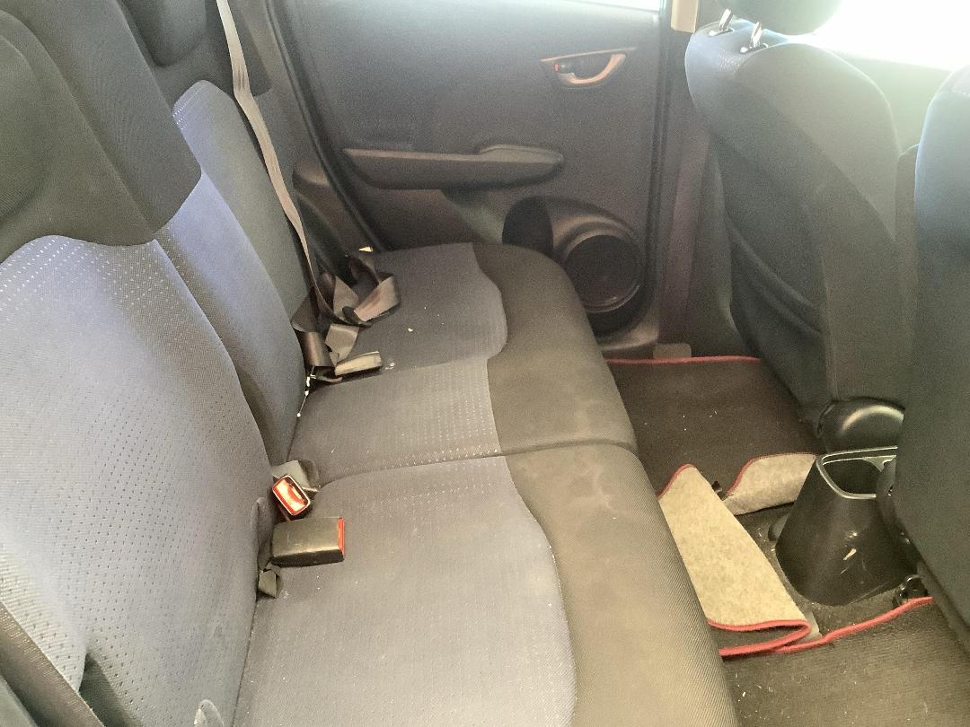 Photo '12' of Honda FIT