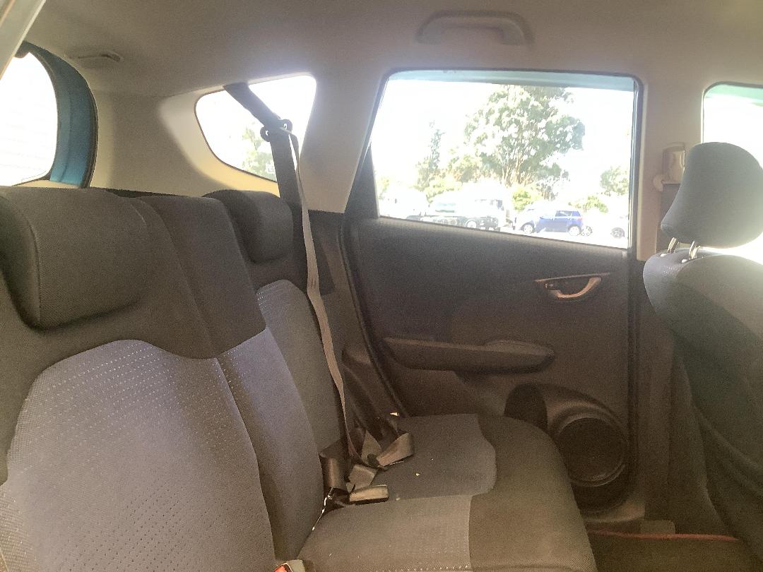 Photo '13' of Honda FIT