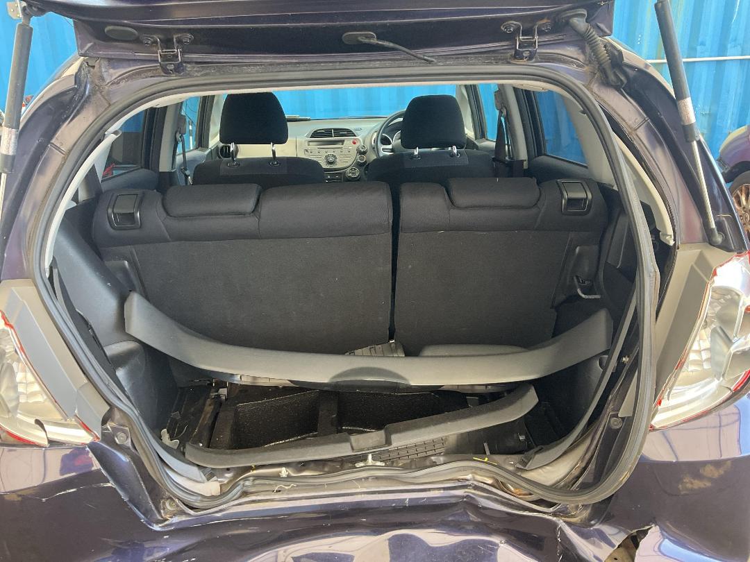 Photo '19' of Honda FIT Photo '19' of Honda FIT