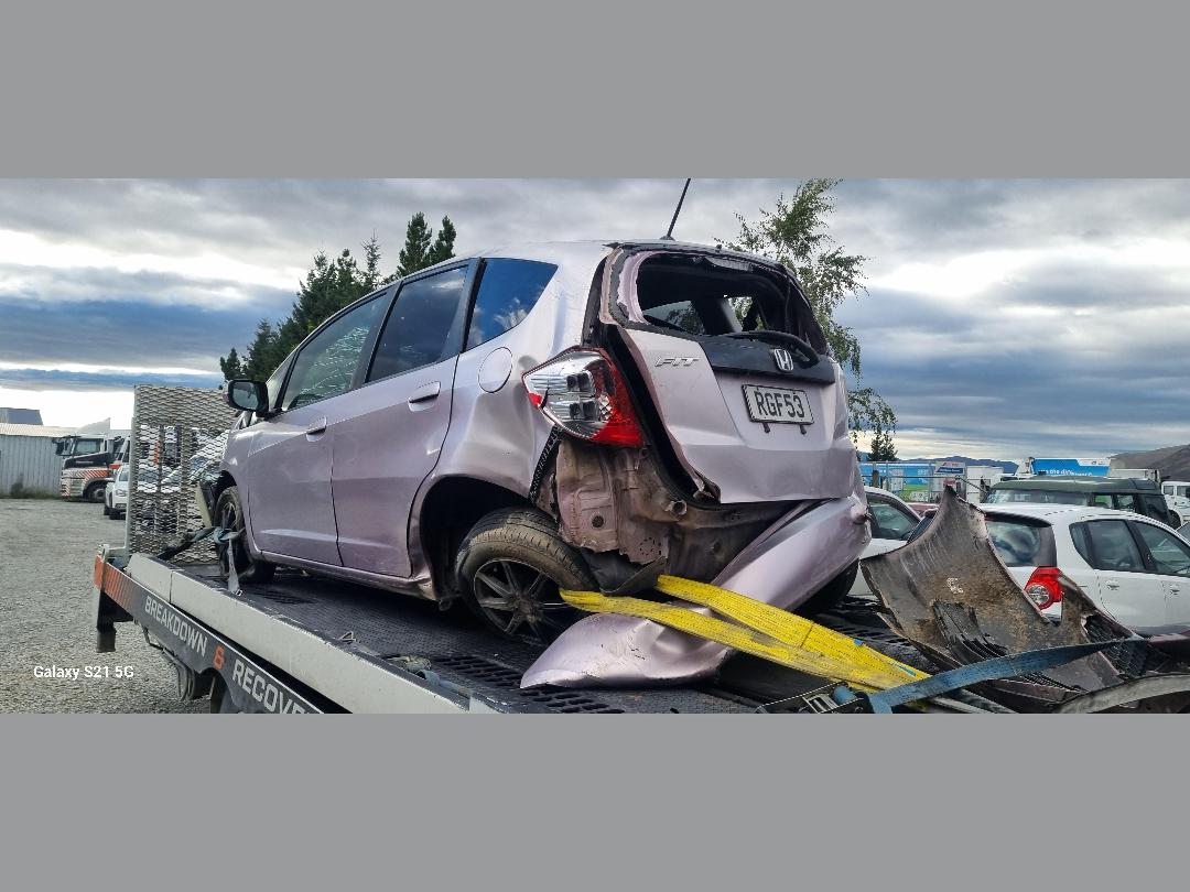 Photo '2' of Honda FIT