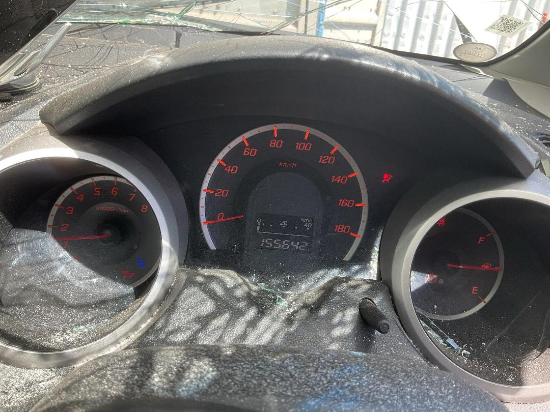 Photo '32' of Honda FIT