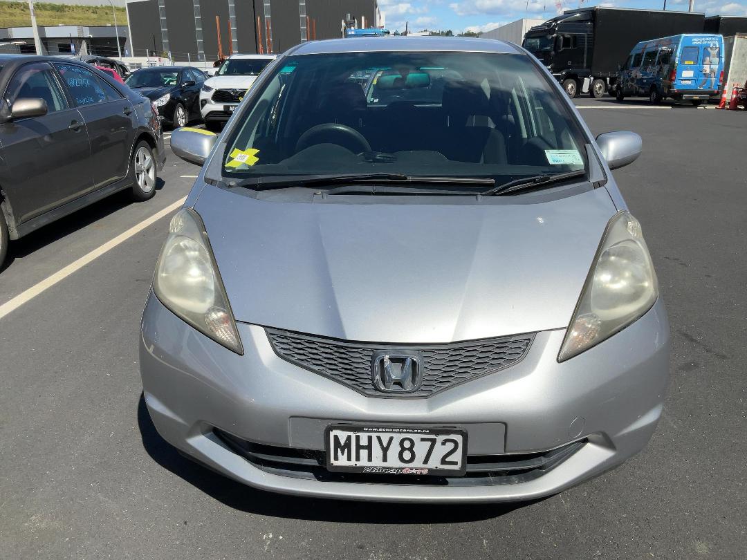 Photo '2' of Honda FIT