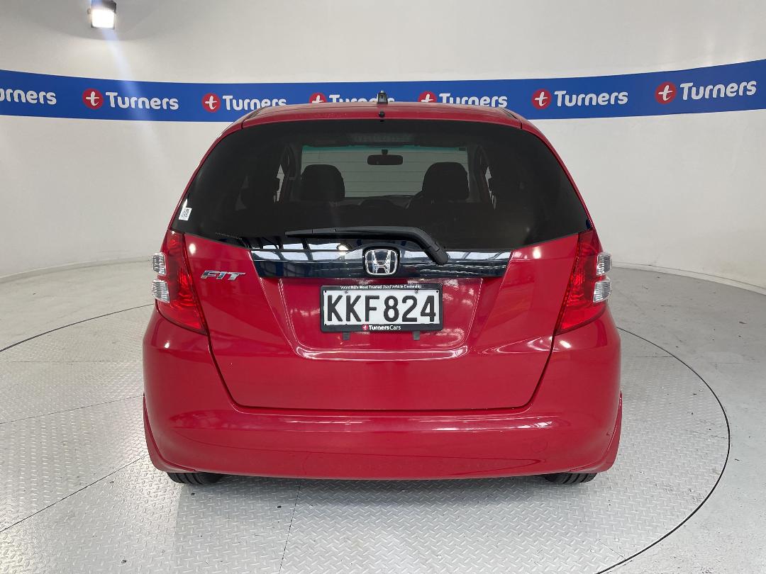 Photo '6' of Honda FIT