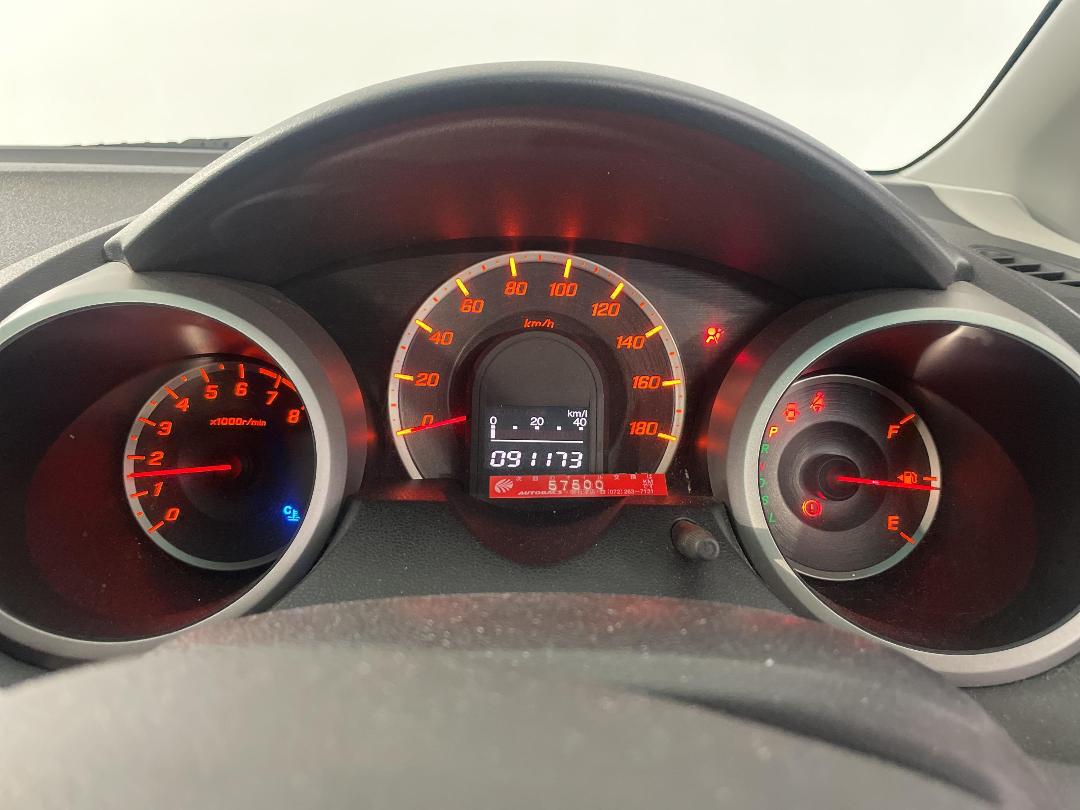 Photo '21' of Honda FIT