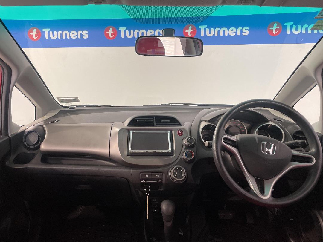 Photo '17' of Honda FIT