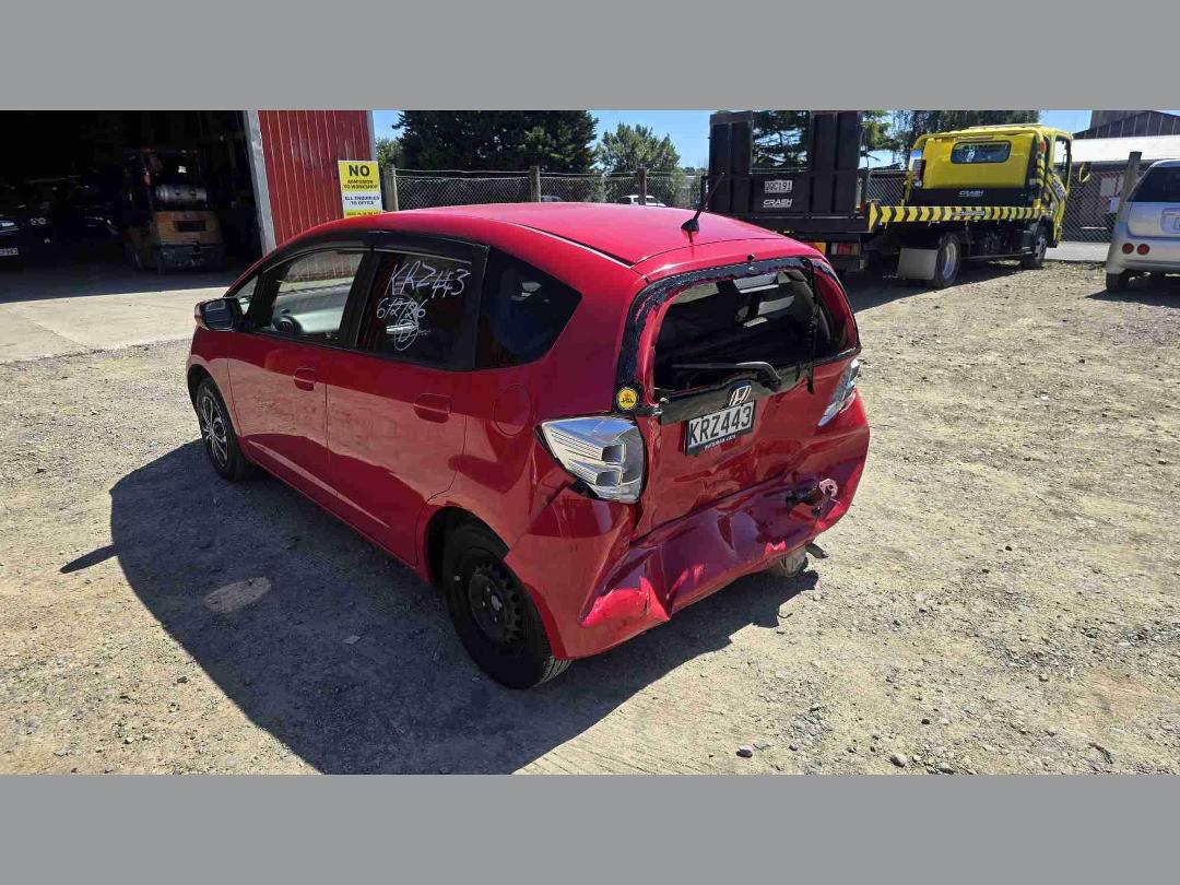 Photo '6' of Honda FIT