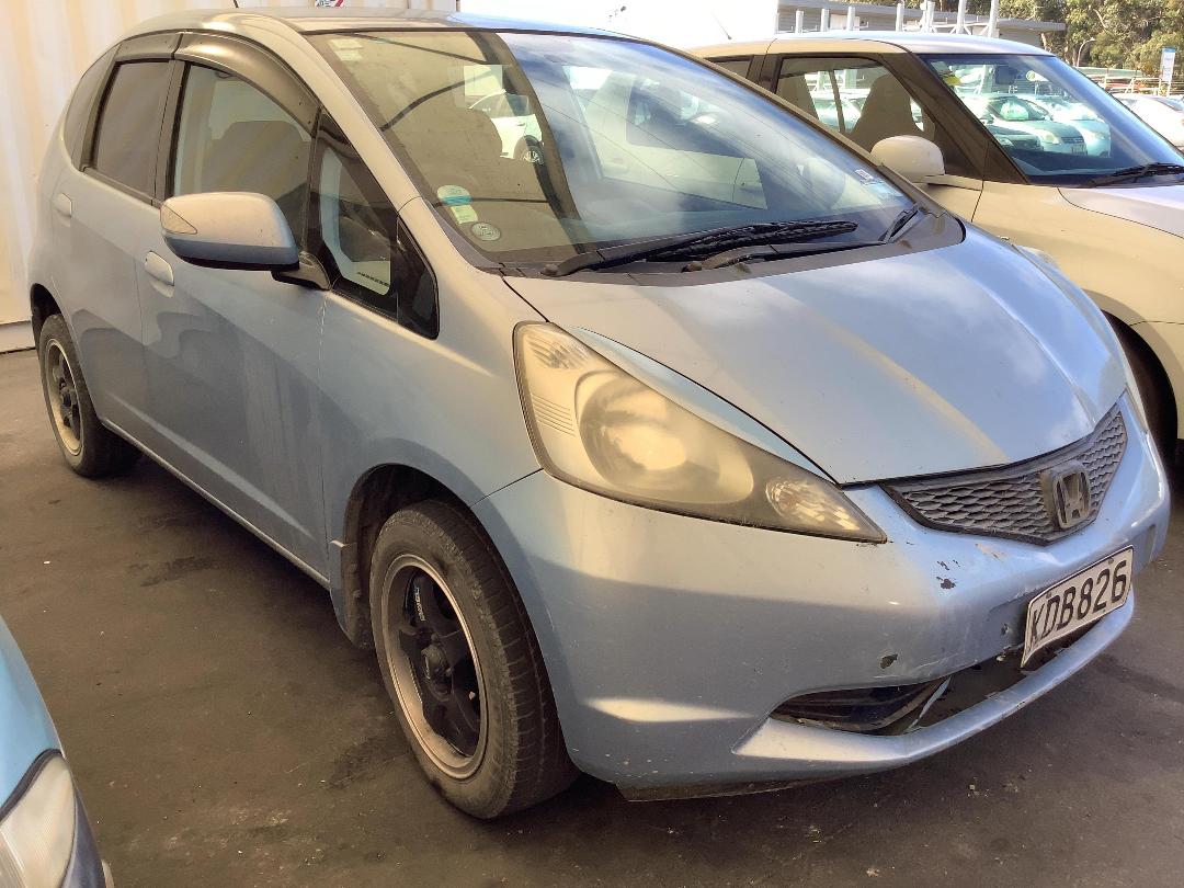 Photo '2' of Honda FIT