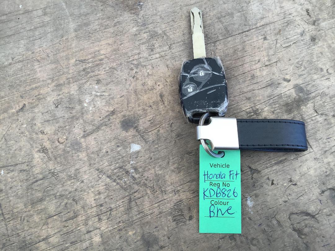 Photo '15' of Honda FIT