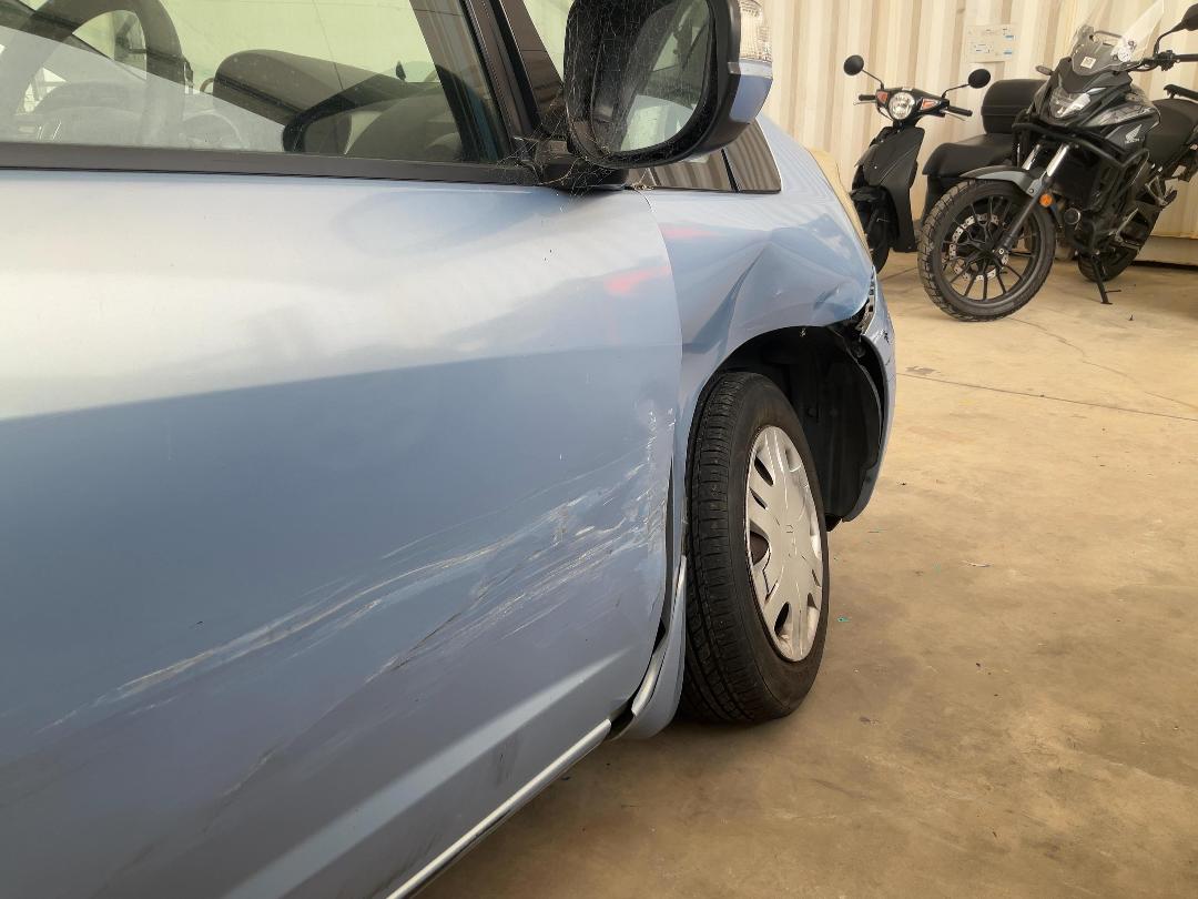 Photo '18' of Honda FIT