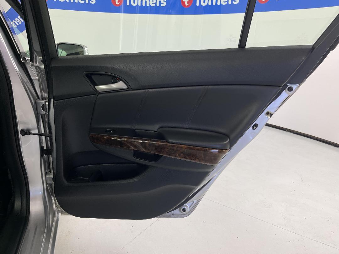 Photo '19' of Honda Inspire Photo '19' of Honda Inspire