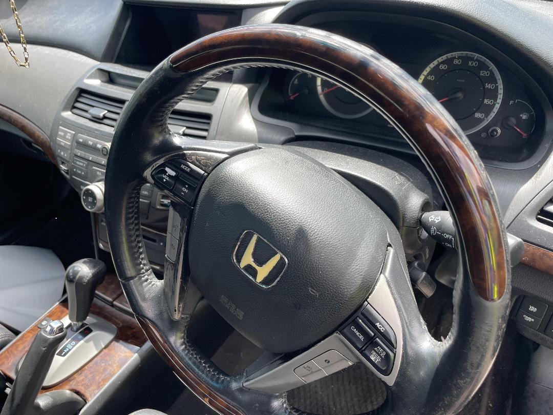 Photo '8' of Honda Inspire