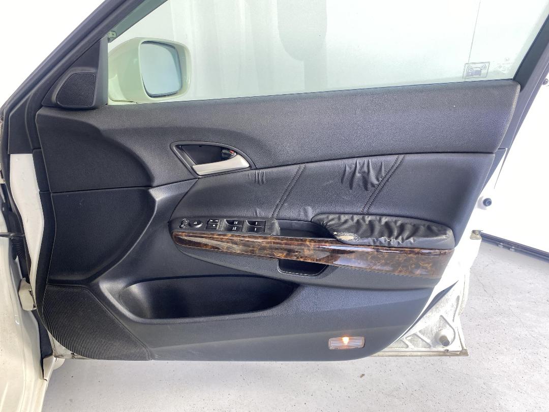 Photo '15' of Honda Inspire